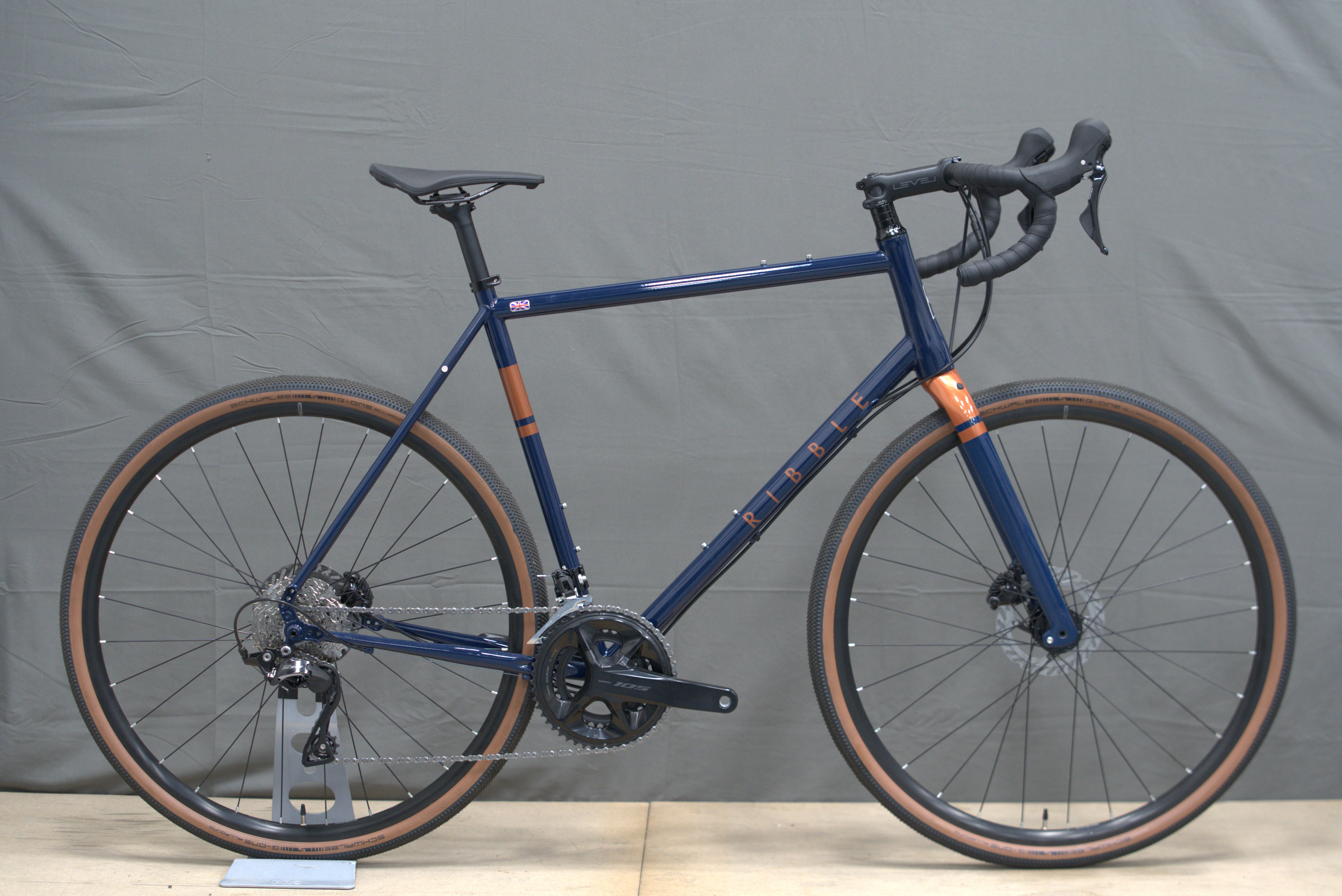Image of Ribble CGR 725 105 12 Speed - Outlet Steel Gravel Bike - X-Large