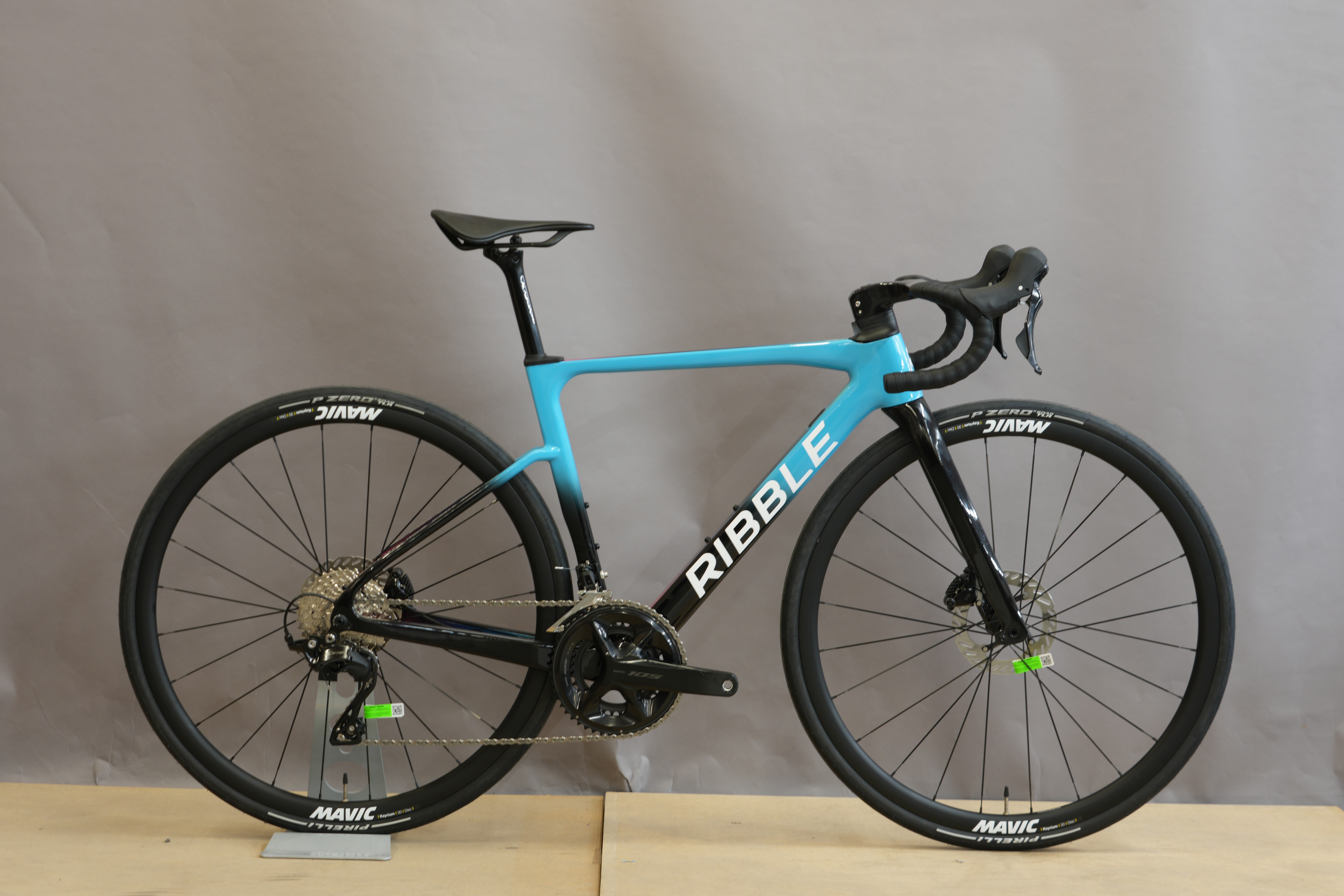 Ribble Cycles Ribble Endurance SL Disc - Custom Colour - Shimano 105 - XS