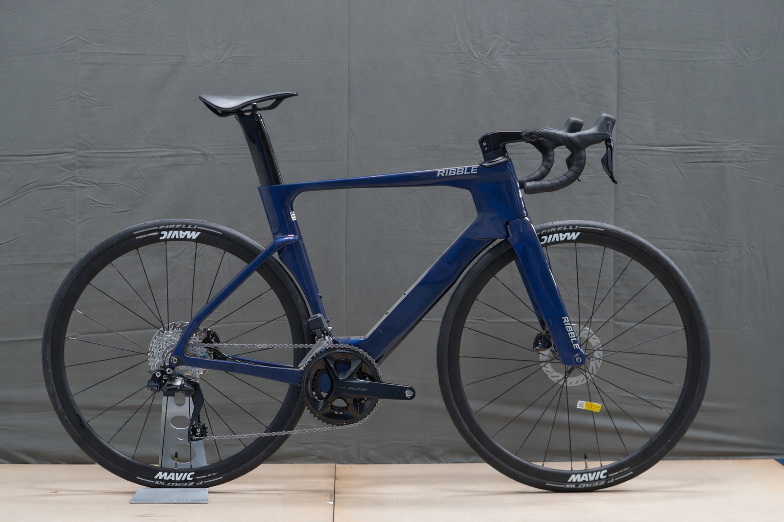 Ribble Cycles Ribble Ultra-Aero SL - Shimano 105 Di2 - Medium