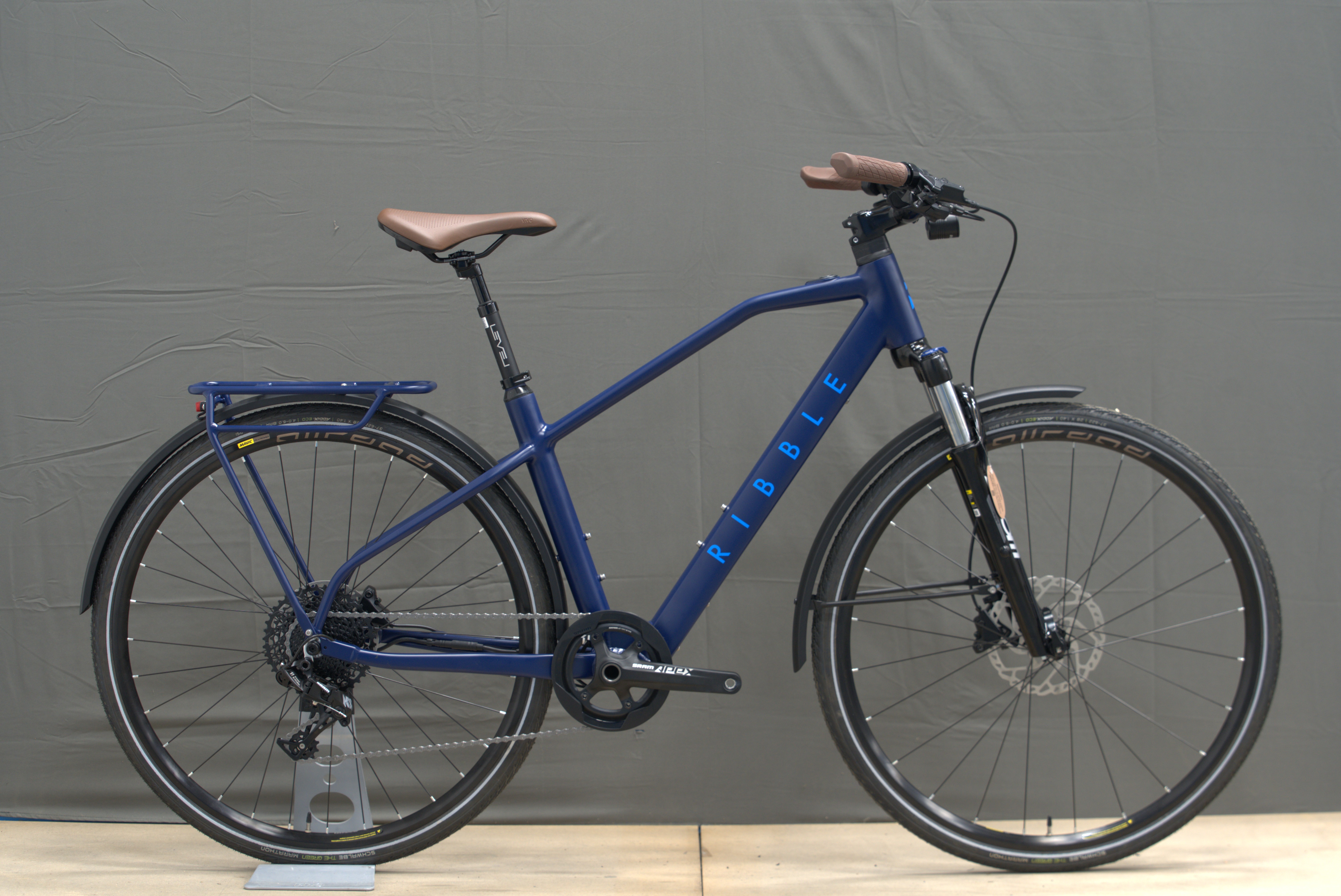 Ribble Cycles Ribble Hybrid AL e Trail - Custom Colour - SRAM NX - Medium | Buy Direct, Ride to Work, Customisable Specifications, Warranty & initial 30-day home test ride.