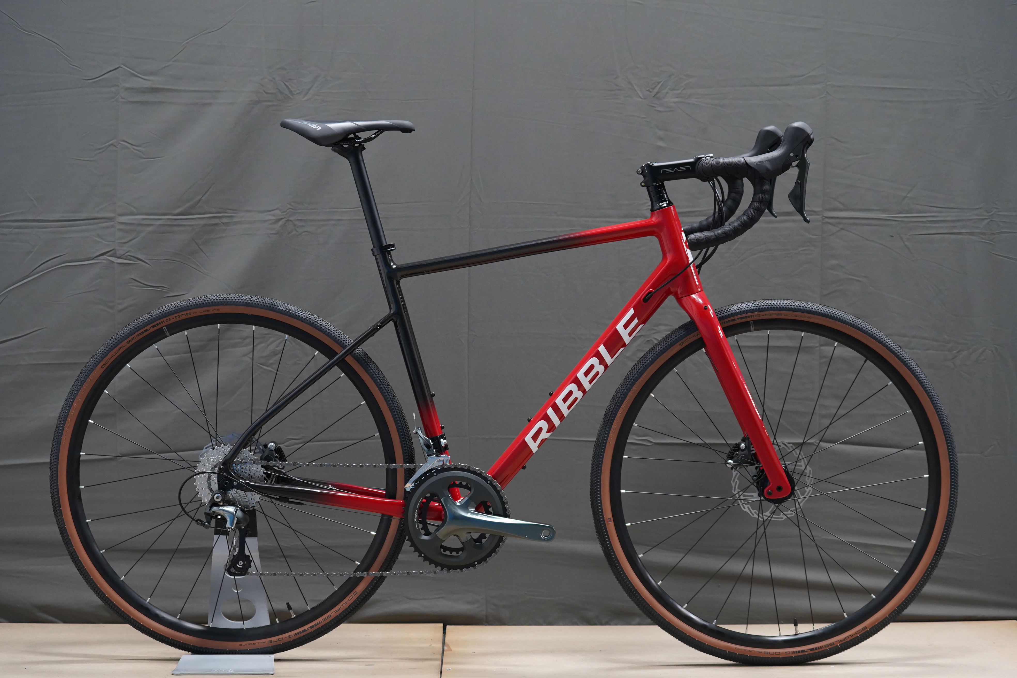 Ribble Cycles Ribble CGR AL - Atomic Red - Shimano Tiagra - Medium