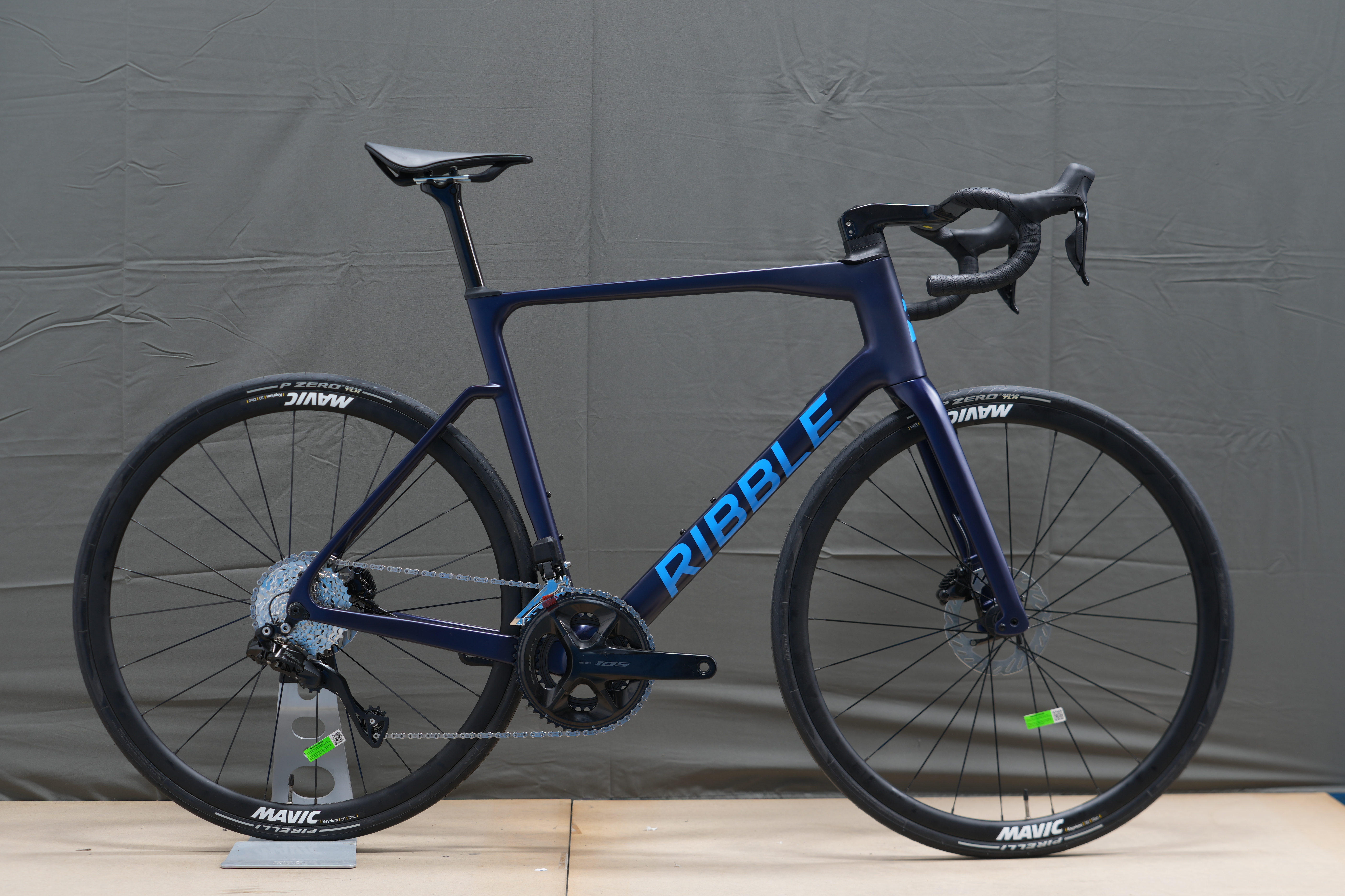 Ribble Cycles Ribble Endurance SL R Disc - Custom Colour - Shimano 105 Di2 - XL