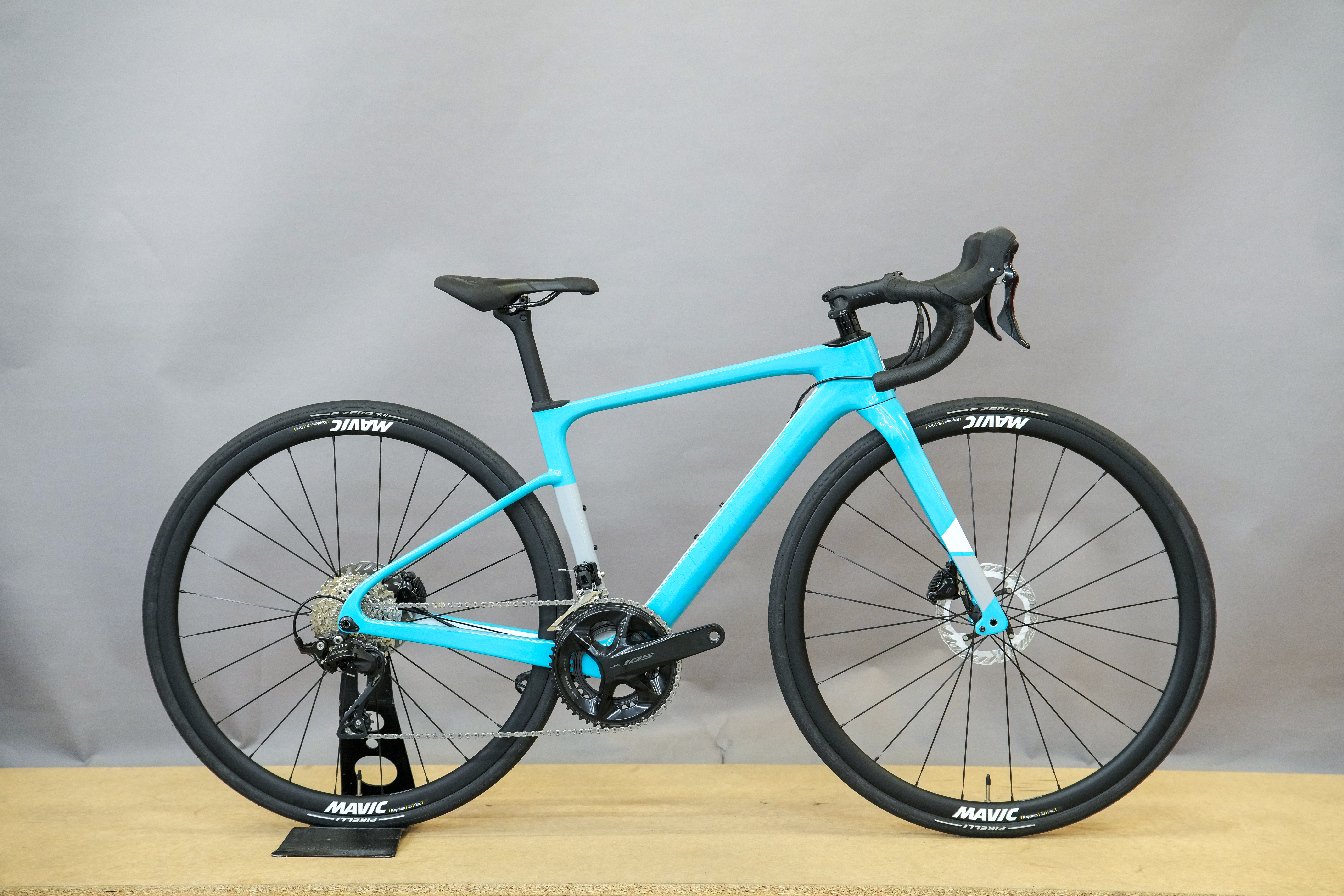 Image of Ribble Endurance SL Disc - Shimano 105 - XXS