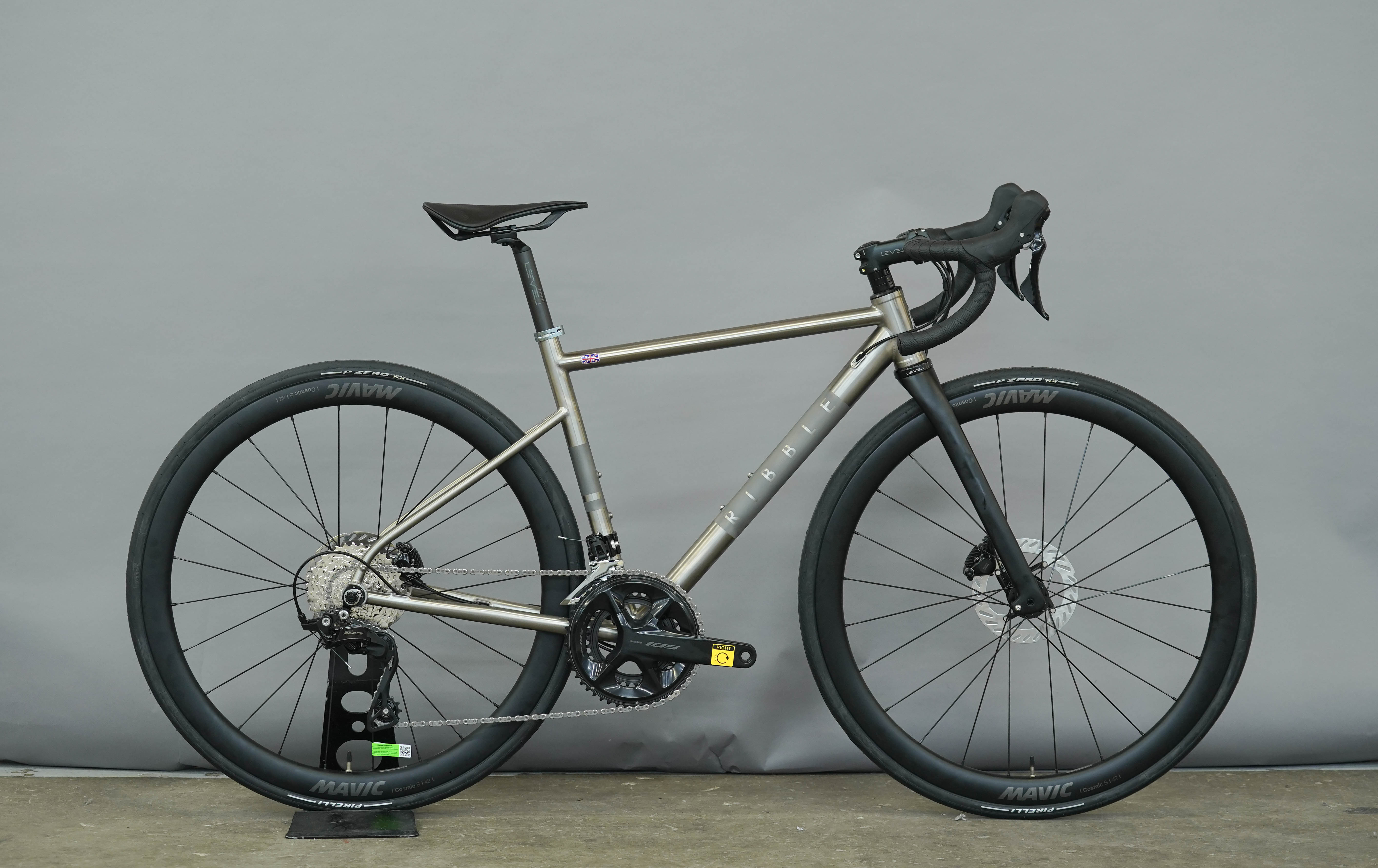 Image of Ribble Endurance Ti Disc - Shimano 105 - XS