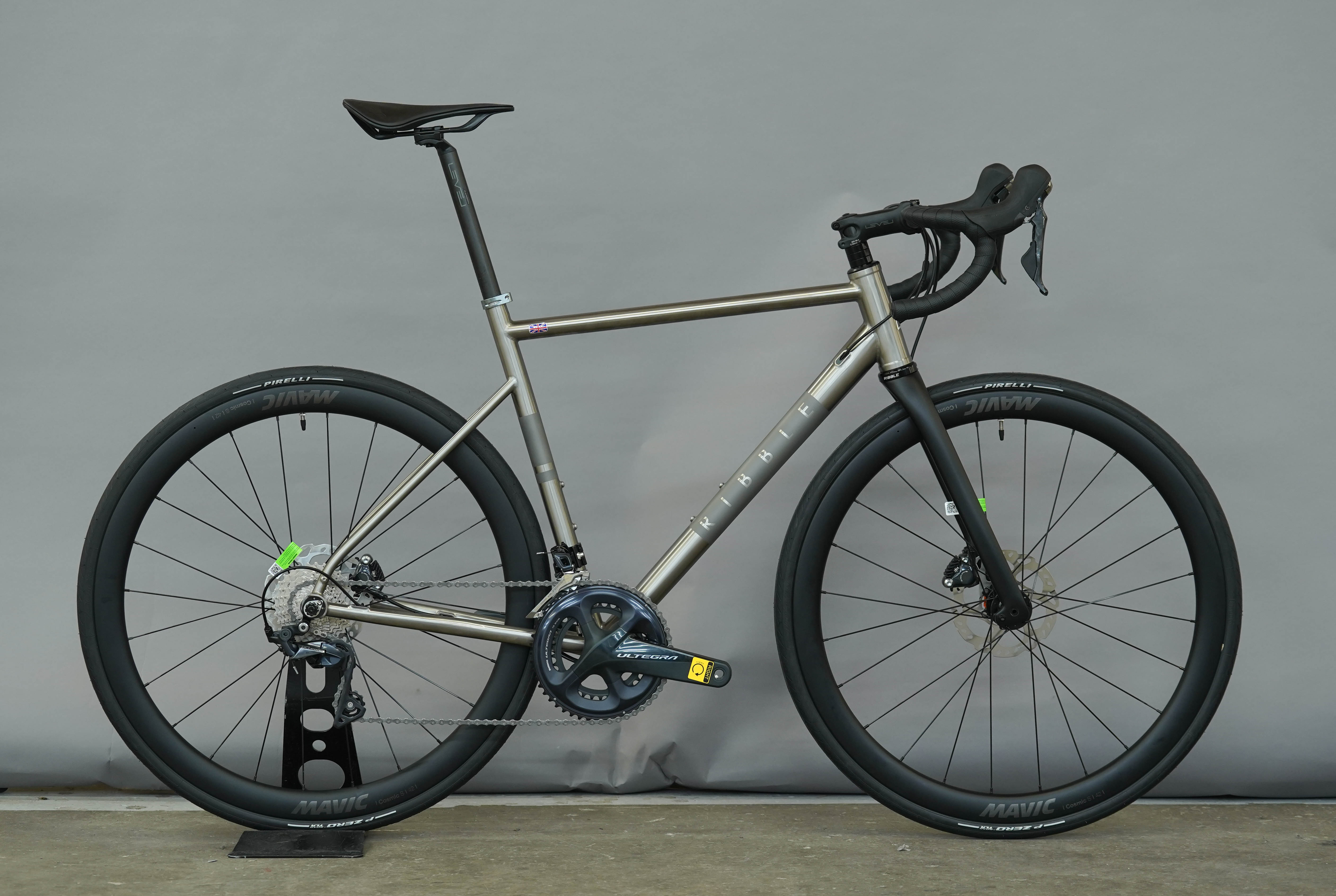 Image of Ribble Endurance Ti Disc - Shimano Ultegra 11-Spd - Medium