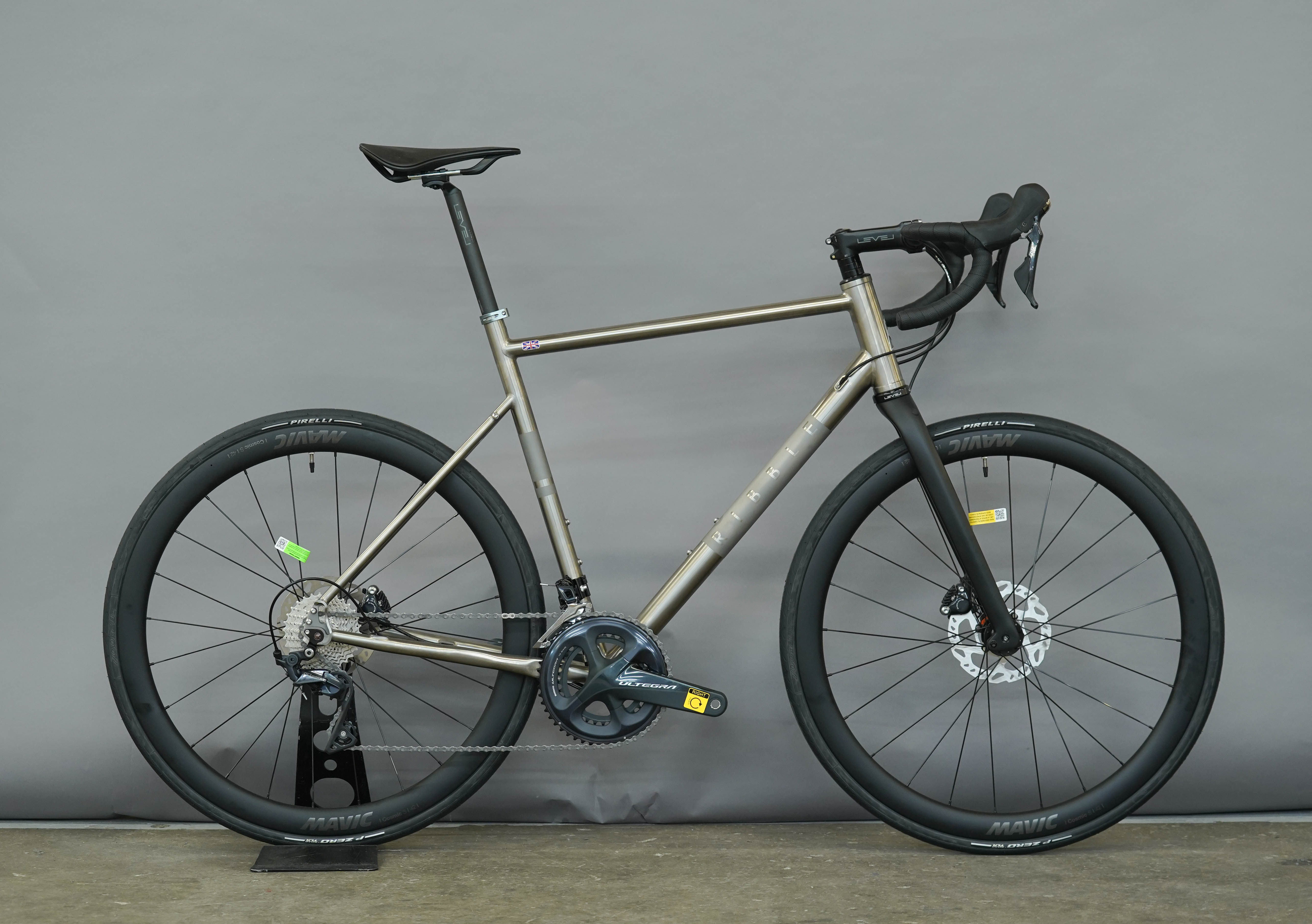 Image of Ribble Endurance Ti Disc - Shimano Ultegra 11-Spd - XL