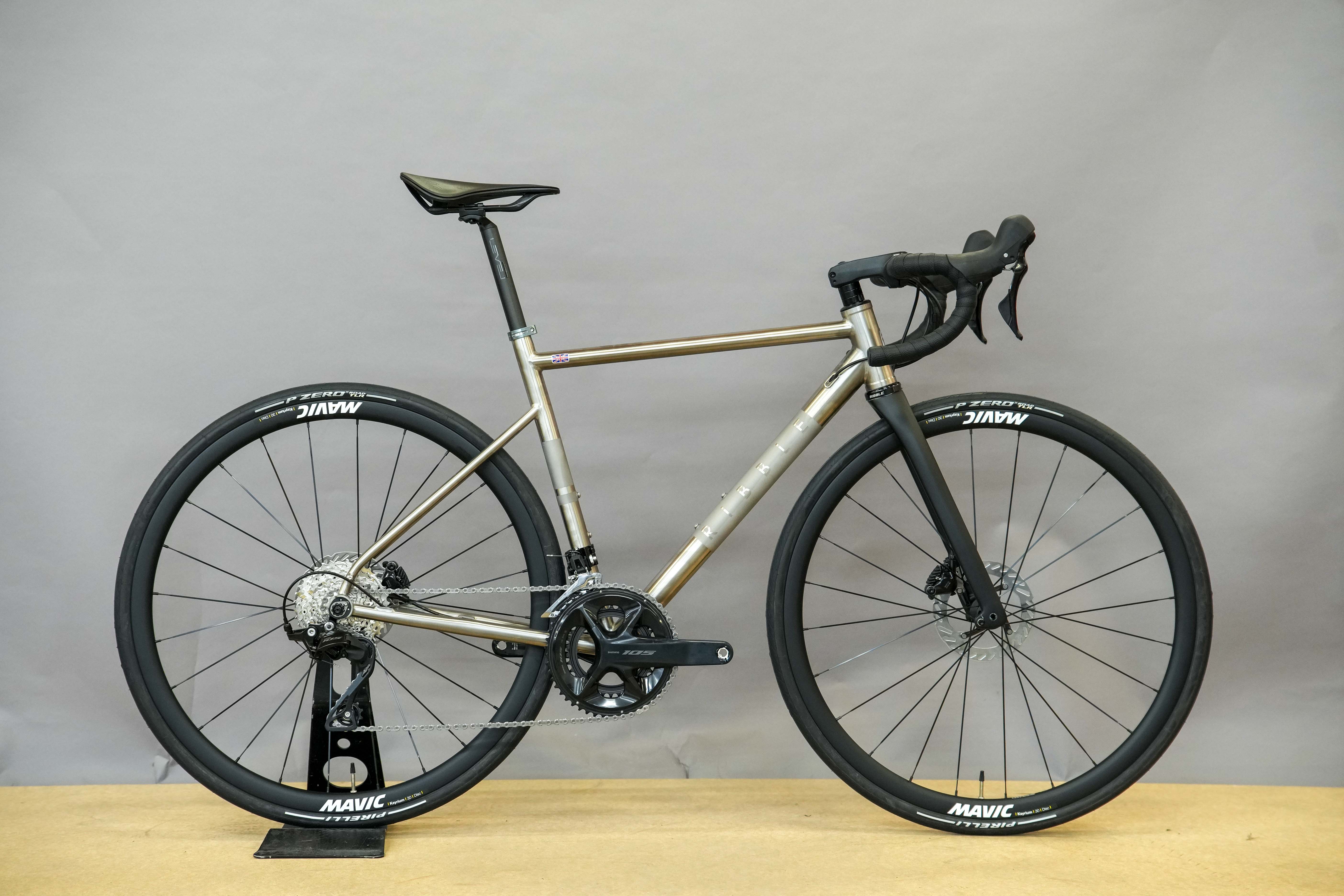 Image of Ribble Endurance Ti Disc - Shimano 105 - Small