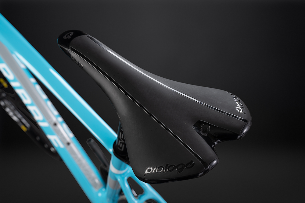 Saddle